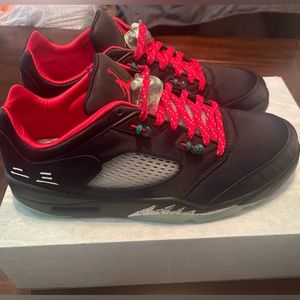 Black/Classic Jade-Fire Red-Metallic Silver Jordans